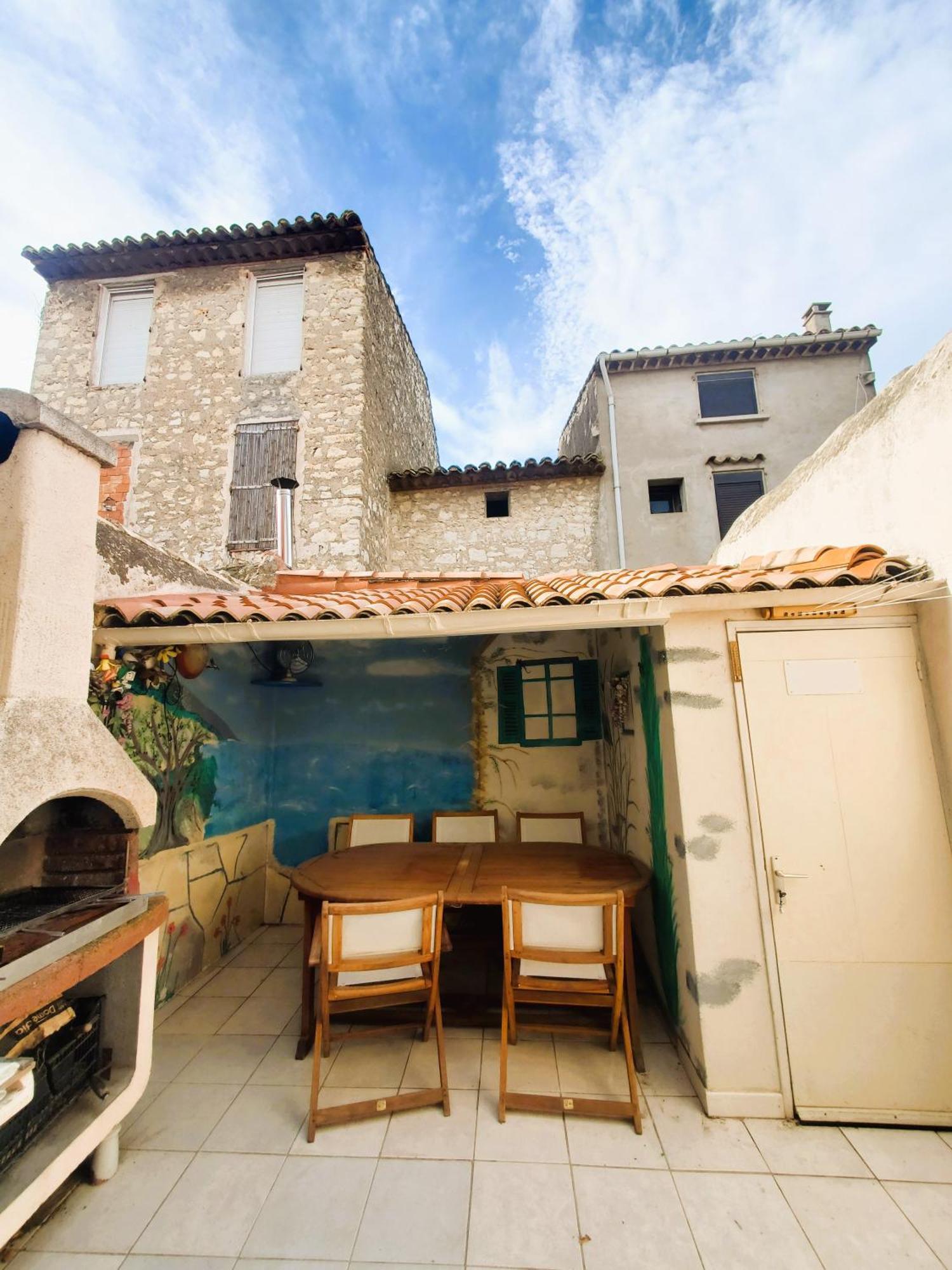 Agreable Maison De Ville Avec Patio Sigean Luaran gambar
